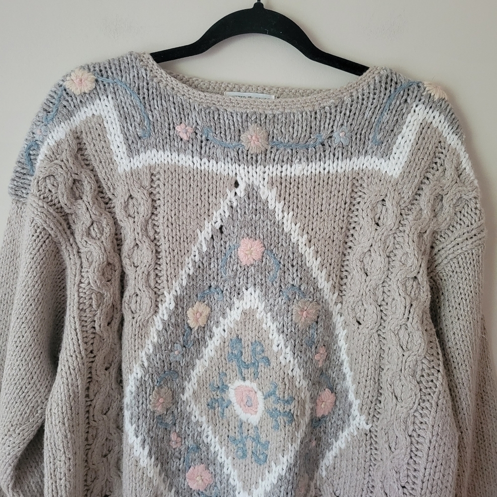 Vintage Women's Floral Beige Chunky Knit Sweater Coastal Cottagecore Large - Picture 3 of 8